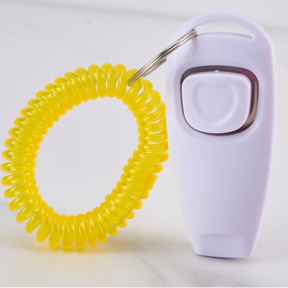 NWT No Label White and Yellow Dog Training Clicker with Strap